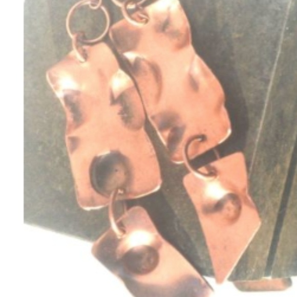 Long Dimple Shield Dangle Copper Earrings Rustic - Picture 4 of 4